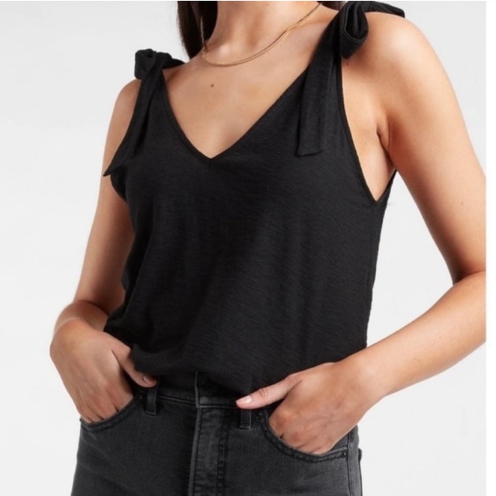 NWT Express Black Tie Shoulder Tank Size M